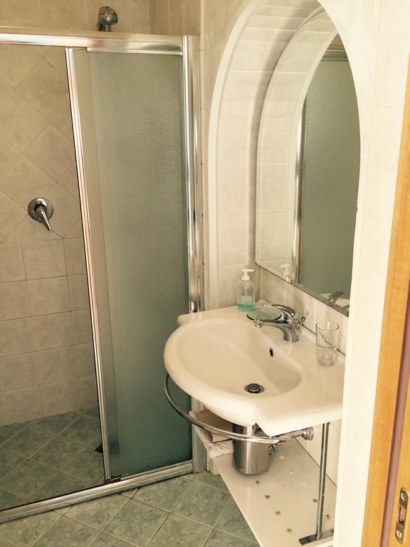 Ai Colli B&B Salo Room photo